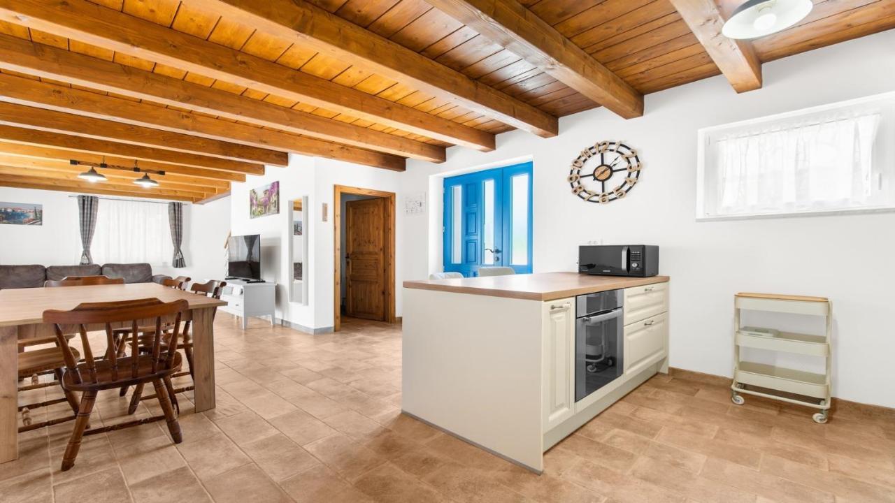 Holiday Home Lino Дайла Экстерьер фото