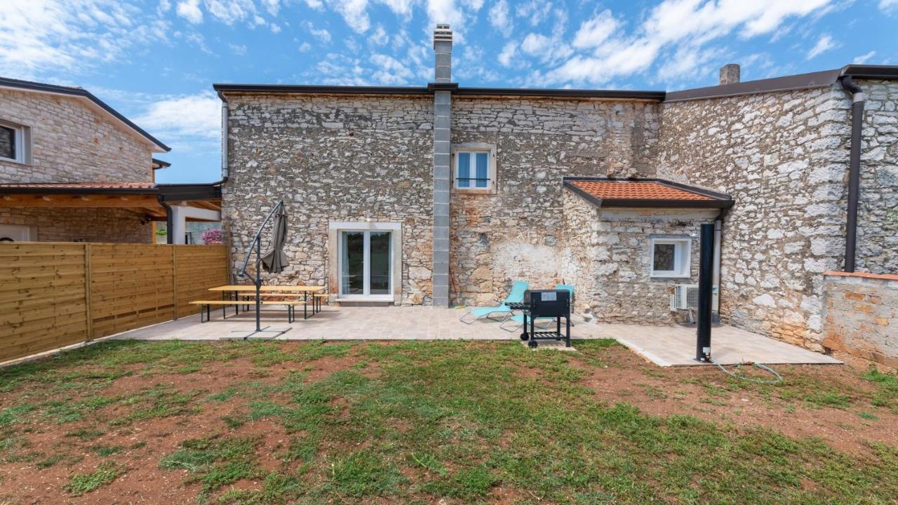 Holiday Home Lino Дайла Экстерьер фото