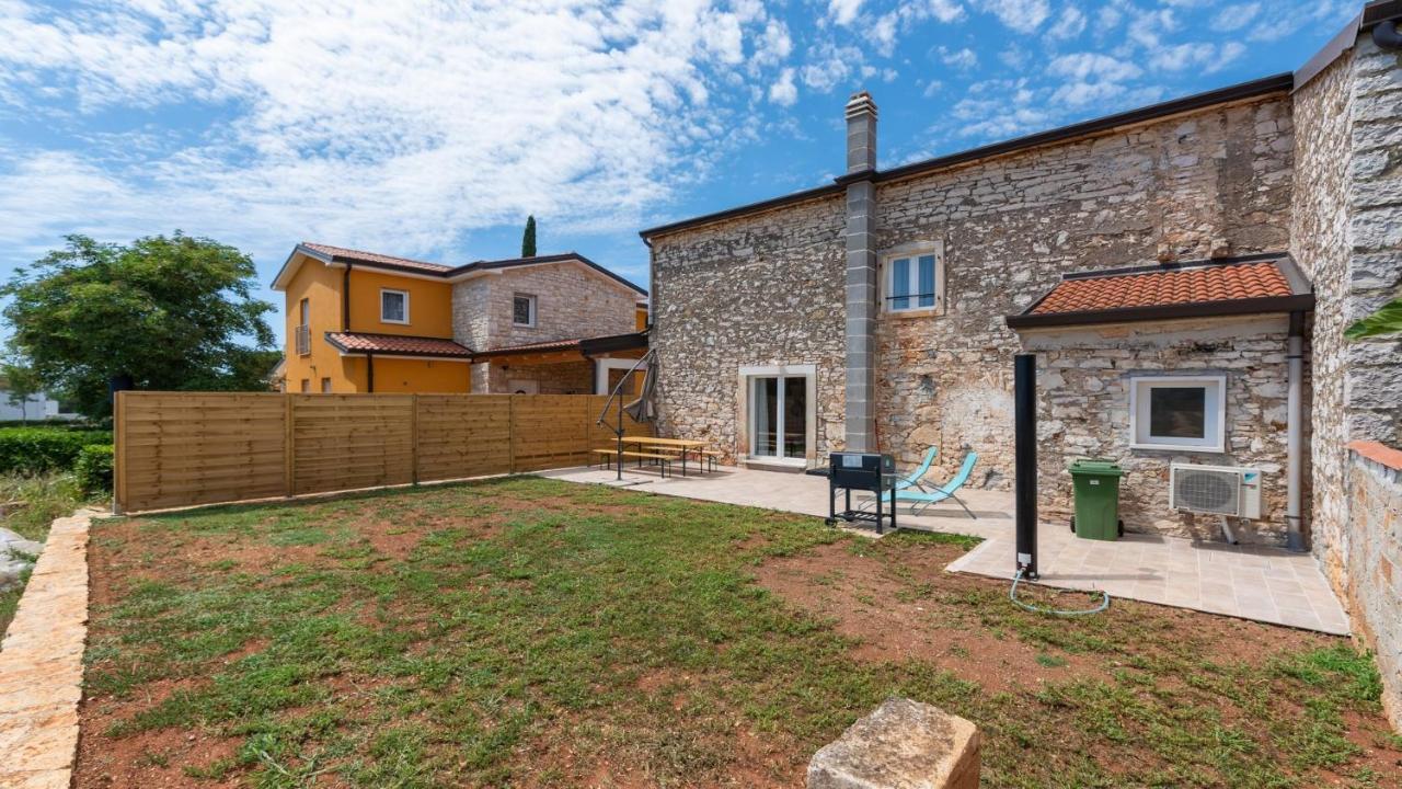 Holiday Home Lino Дайла Экстерьер фото